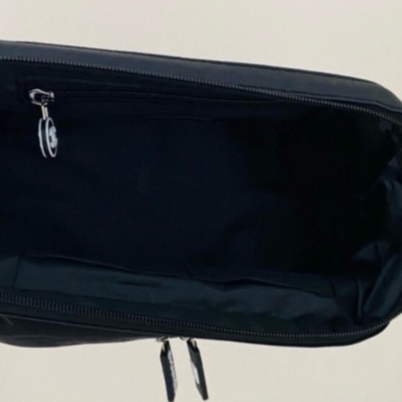 CHANEL BLACK NYLON BEAUTY COSMETIC POUCH - Picture 12 of 13